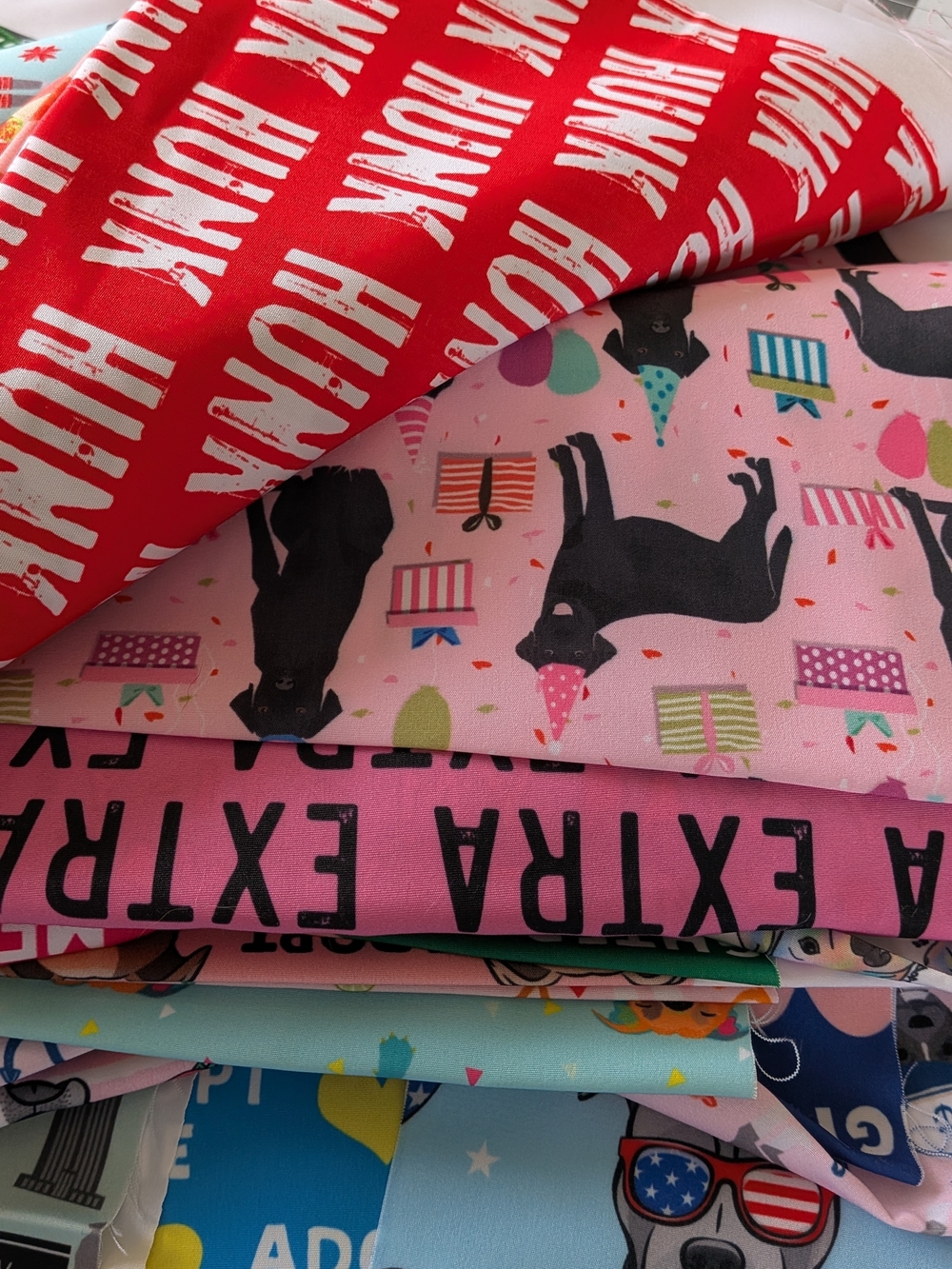 PITBULL DOG BULLY RESCUE Fabric Quilting Craft Scraps Lot Bundle - Picture 5 of 7